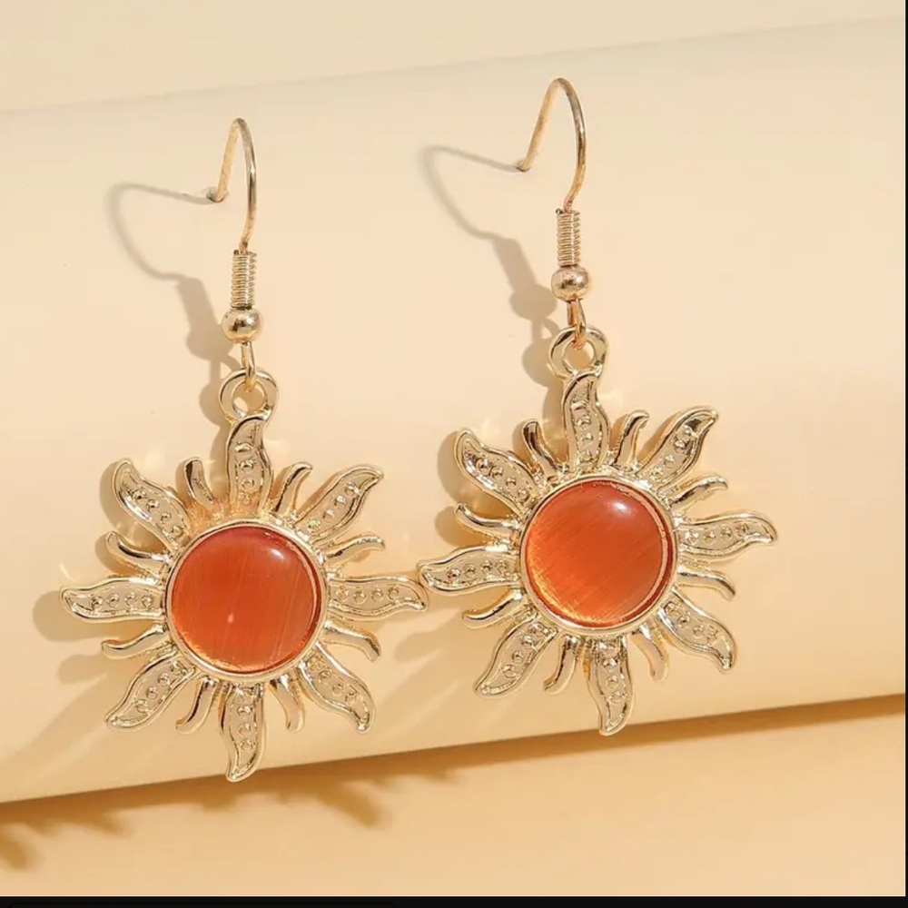 ☀️ Sunburst Sunflower Orange Stone Gold Tone Drop Earrings